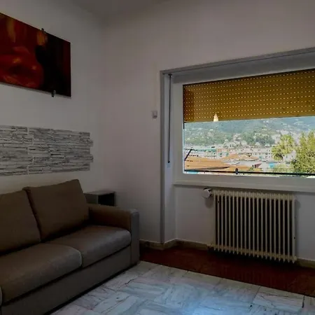Noemi House