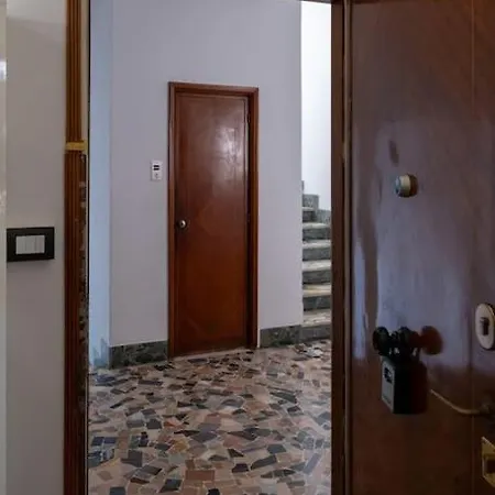 Noemi House * 拉帕洛